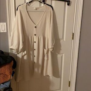 Umgee Cream colored waffle 3/4 sleeve flowy  dress